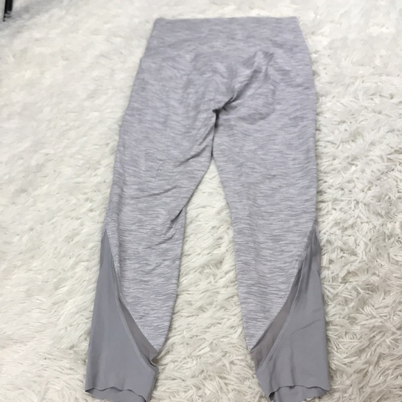 Lululemon Wunder Under Crop High-Rise *Roll Down Scallop Full-On Luxtreme 23" - Picture 6 of 7